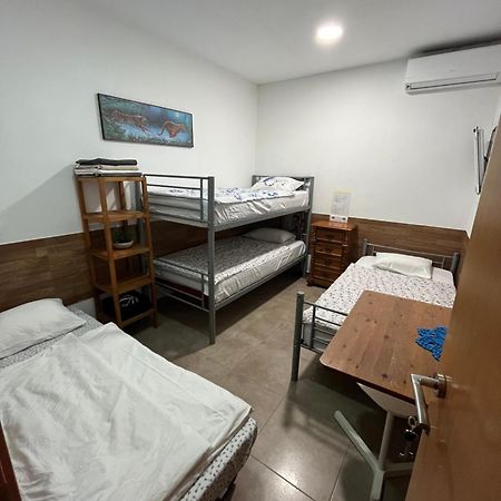 Cozy Room Next To El Prat Airport 엘프라트데로브레가트 외부 사진