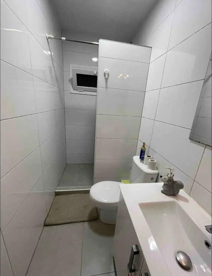 Cozy Room Next To El Prat Airport 엘프라트데로브레가트 외부 사진